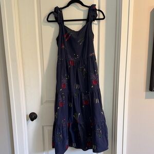Adorable veggie dress!  🥕 Ruffle strap, cinched back Wardrobe brand size S 🍅